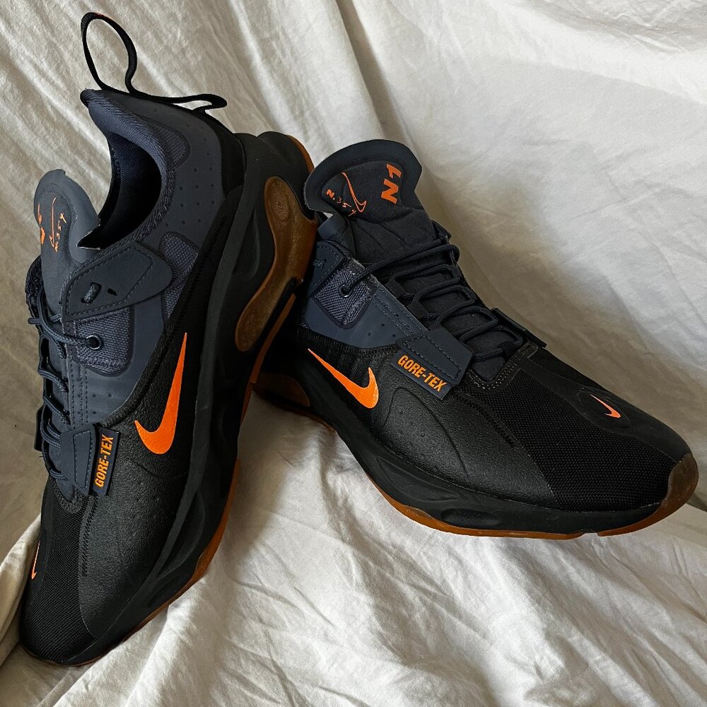 Size 14 Nike Gortex N. 34